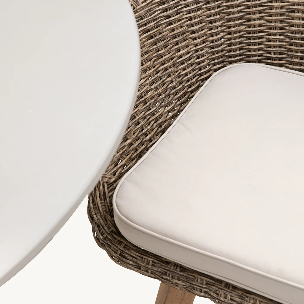Santorini 4 Seater Outdoor Dining Set - Image 4