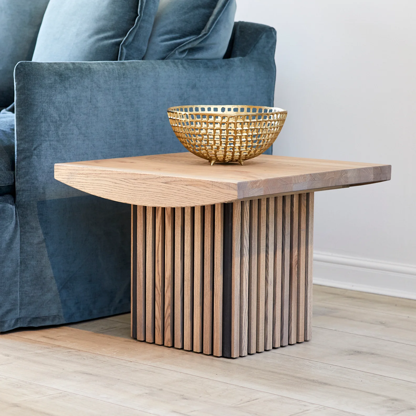 Elza Lamp Table