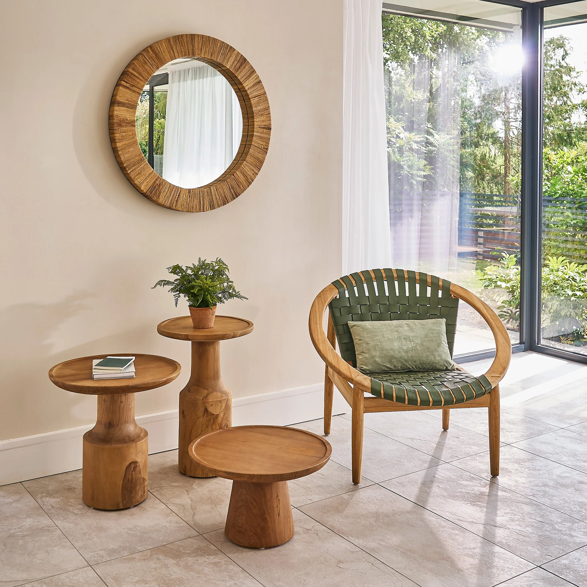 Carafe Side Table - Image 2
