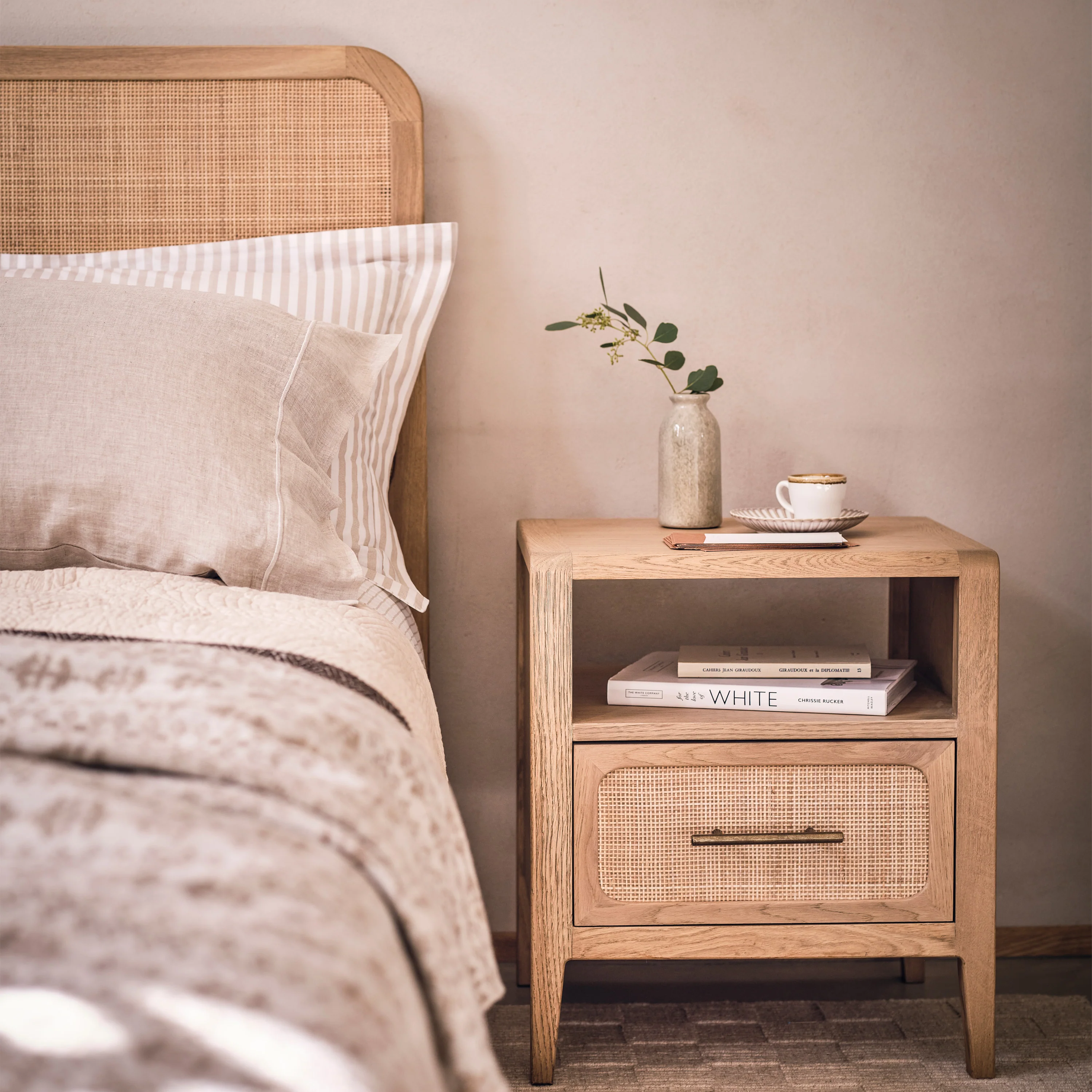 Casera Bed Frame - Image 2