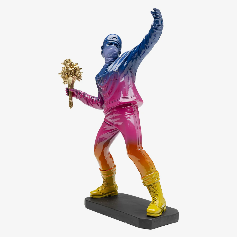 Deco Street Art Rainbow Figurine - Image 3