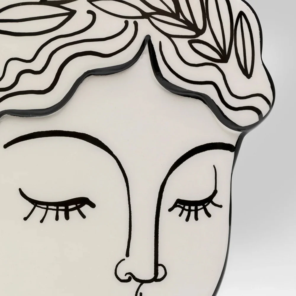 Favola Lady Vase - Image 7