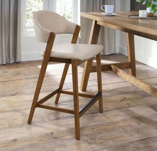Highgate Rustic Oak Barstool - Image 13