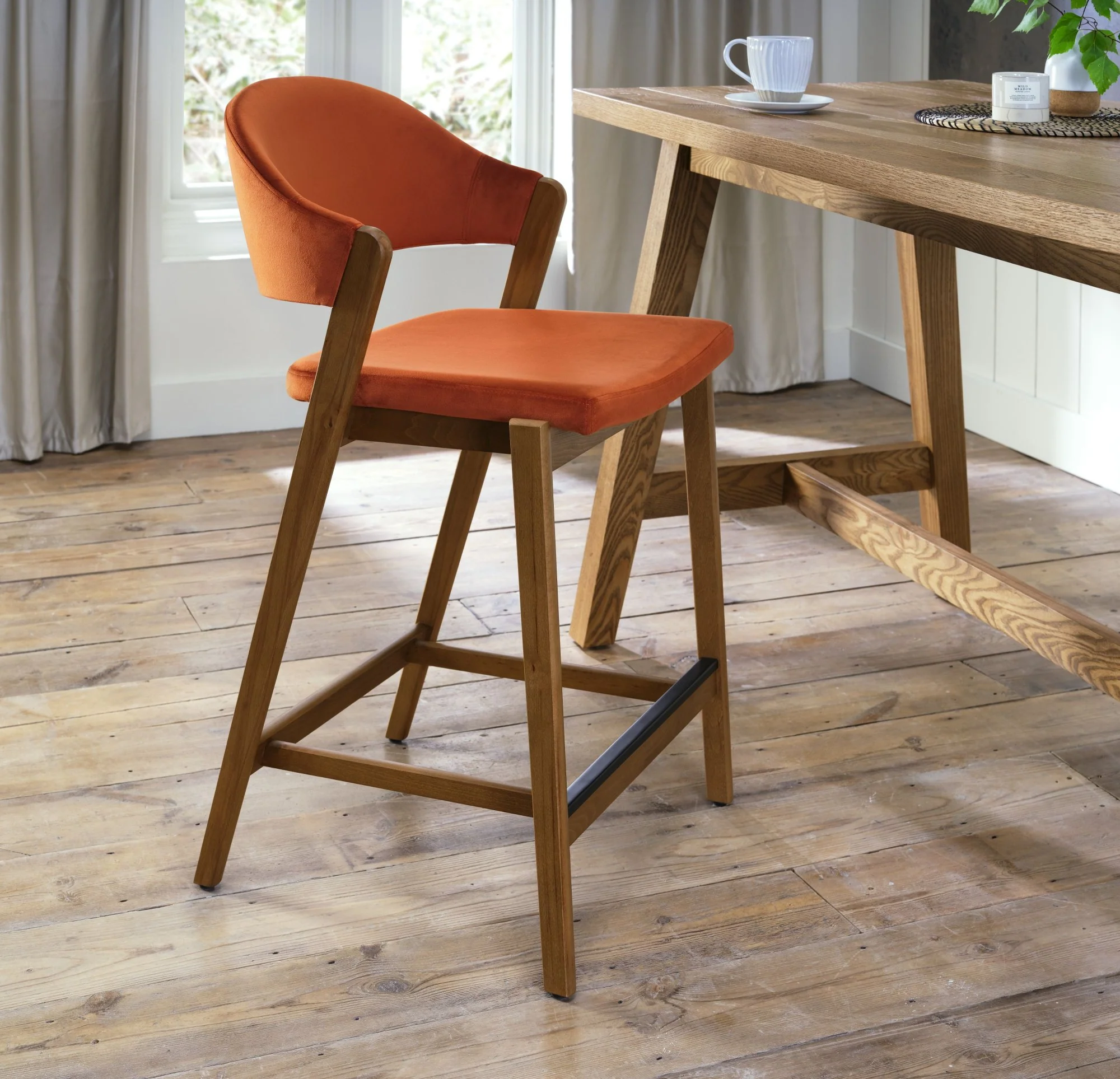 Highgate Rustic Oak Barstool - Image 25