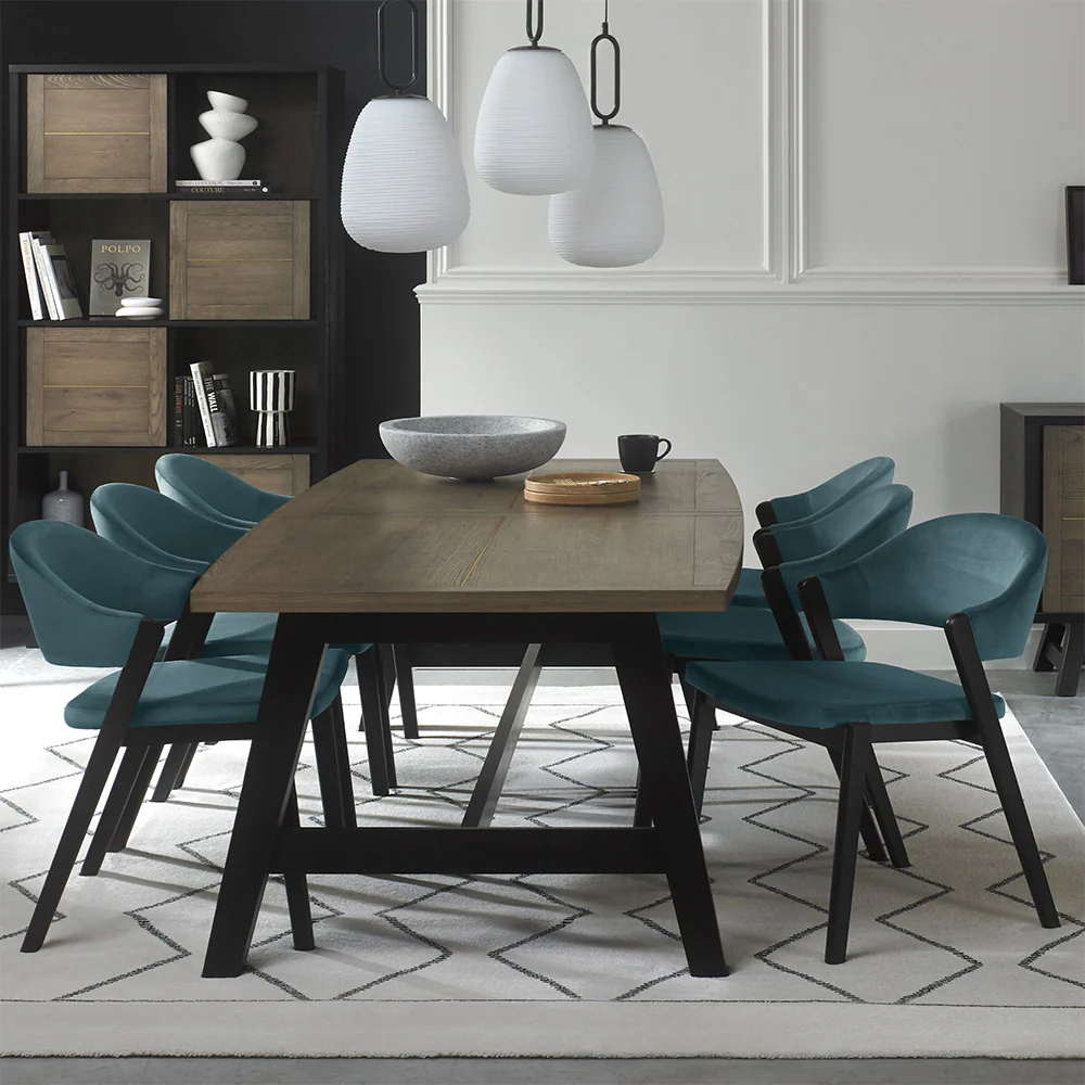 Highgate Weathered Oak 220-265cm Extending Dining Table