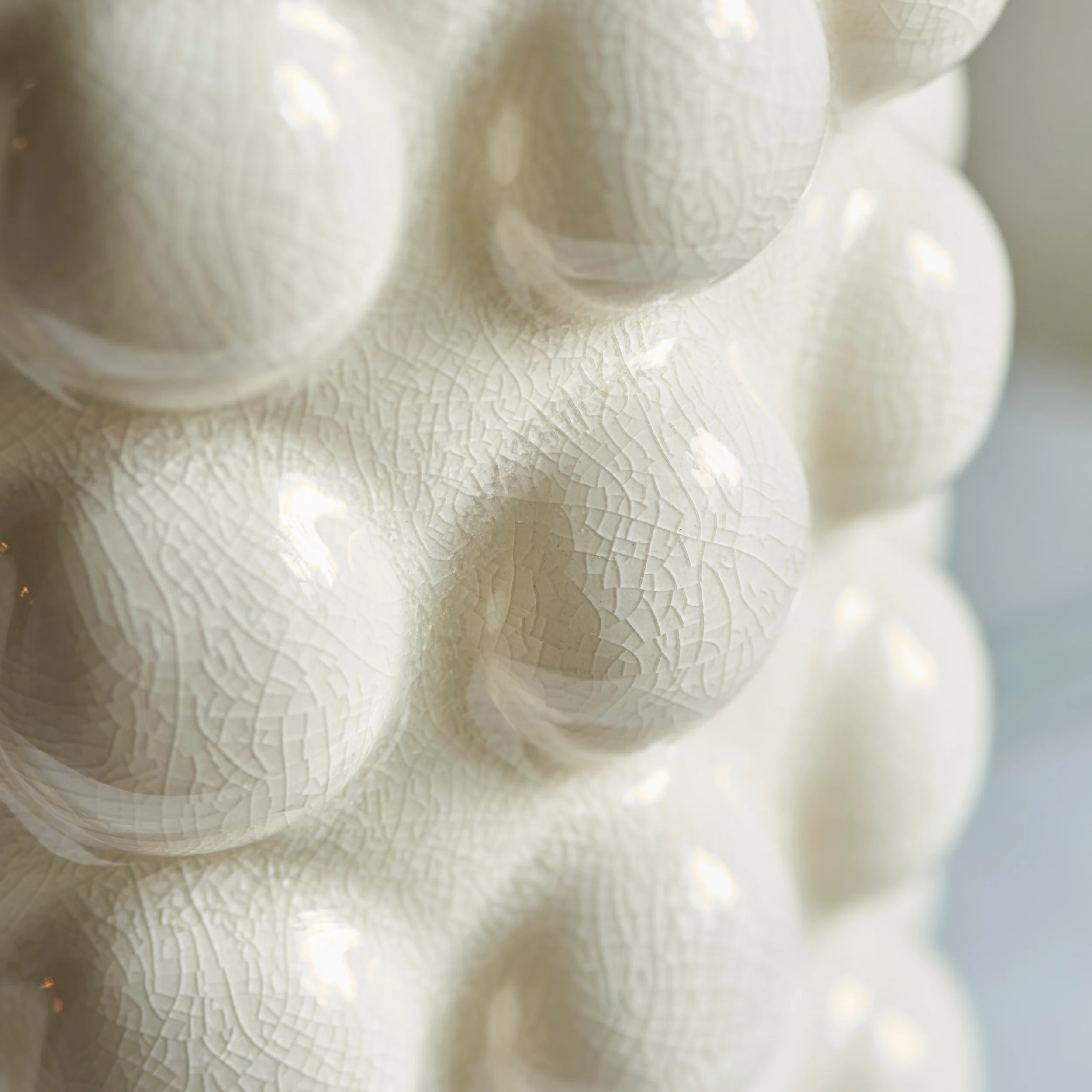 Kari Ikat Table Lamp - Image 3