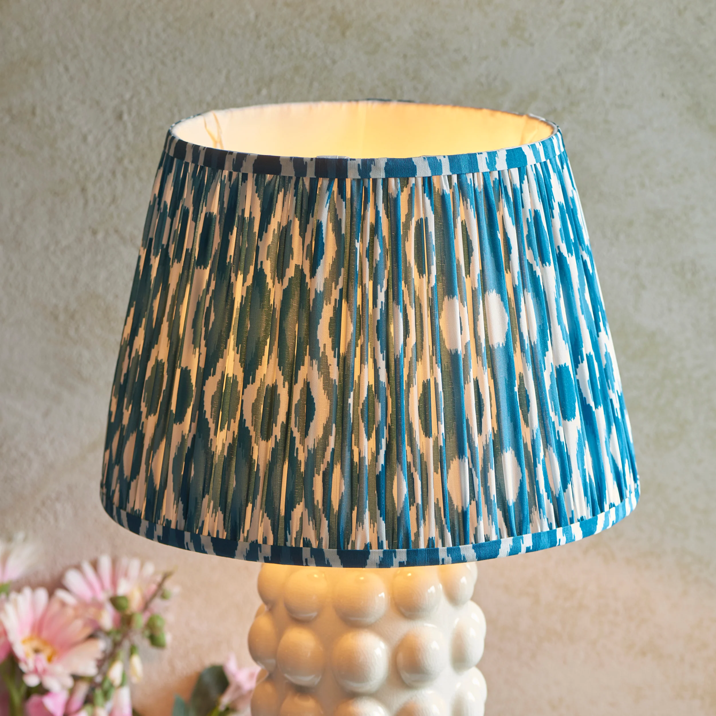 Kari Ikat Table Lamp - Image 5