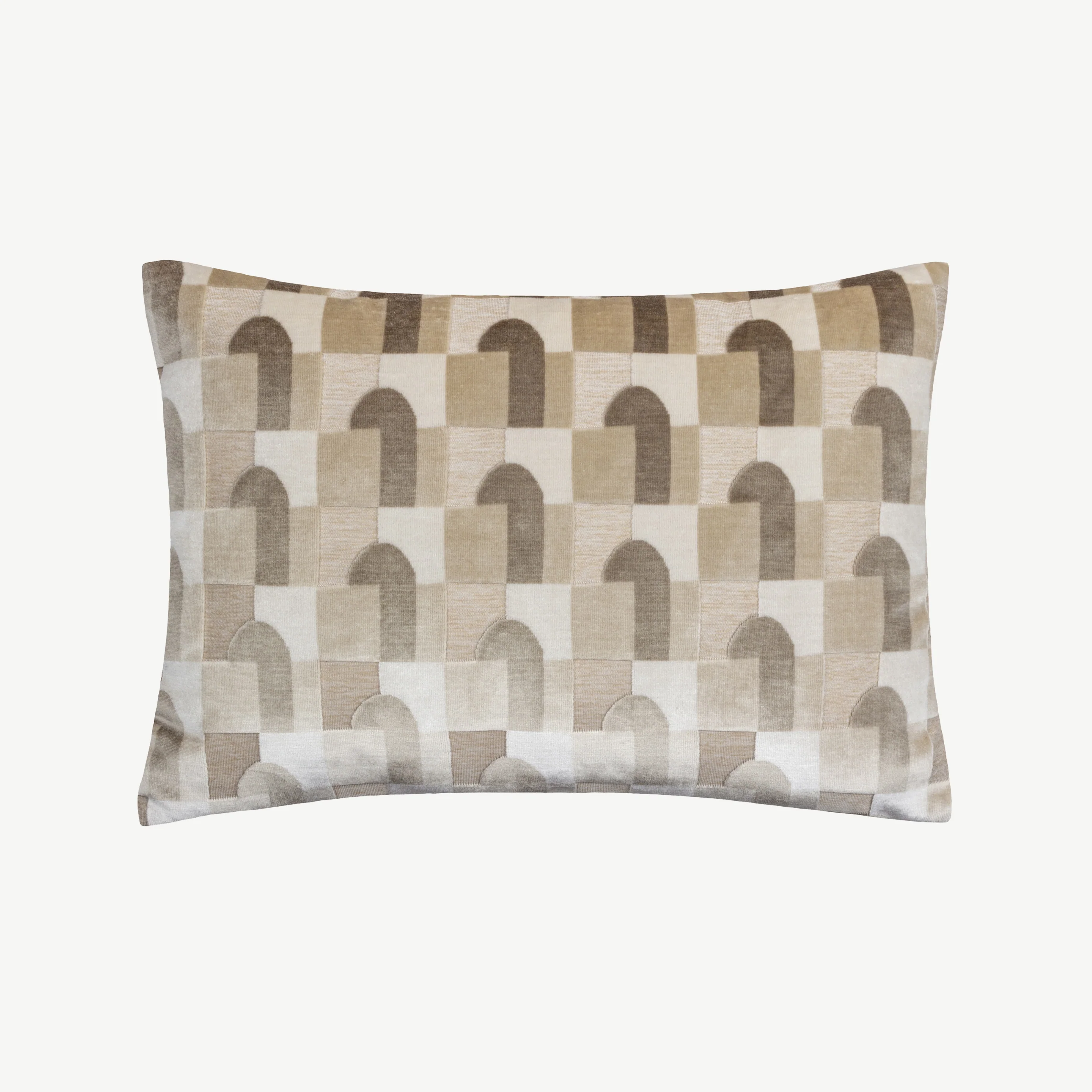 Geometric Cushion Natural - Image 3