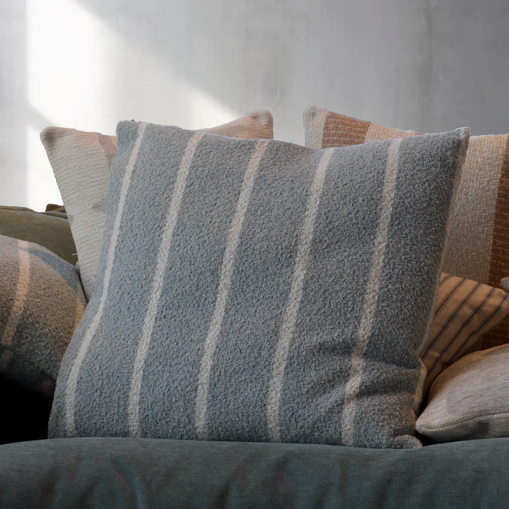 Large Nebula Cushion