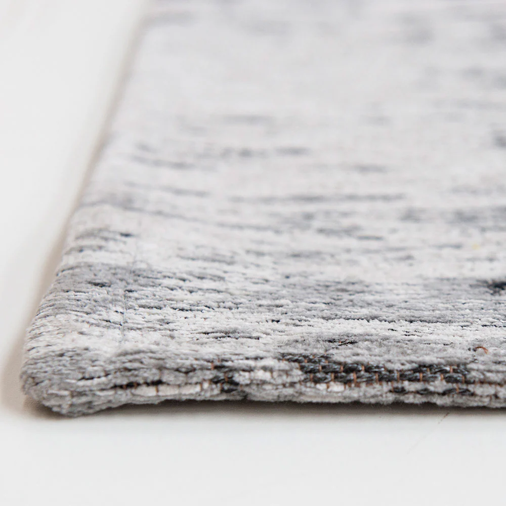 Madmen Griff Rug - Image 16