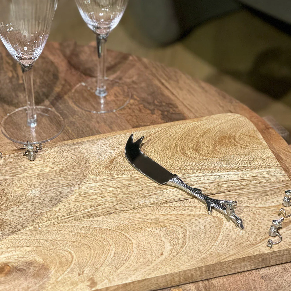 Single Nickel Mice Cheese Knife - Image 4
