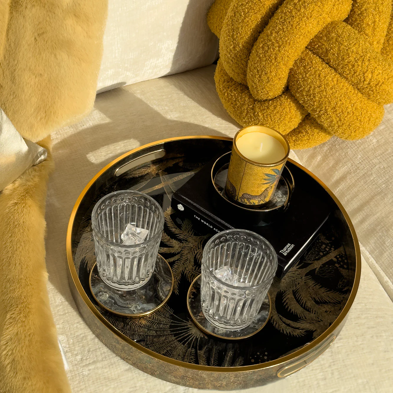 Vintage-Inspired Palm Pattern Tray - Image 2