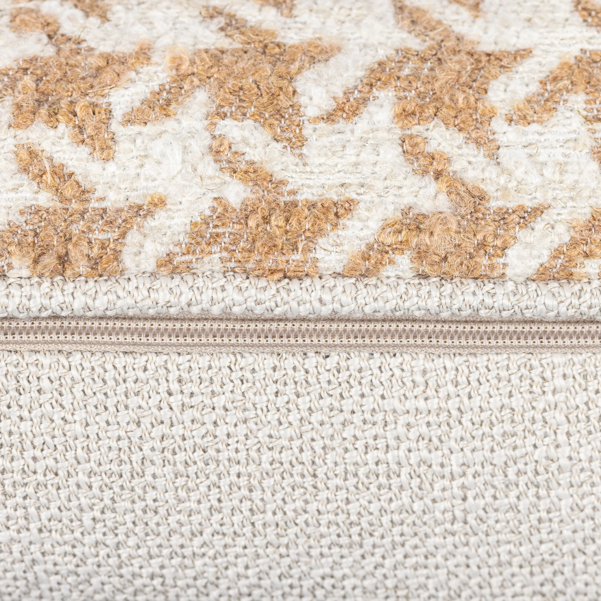 Selena Peach Sorbet Cushion - Image 4