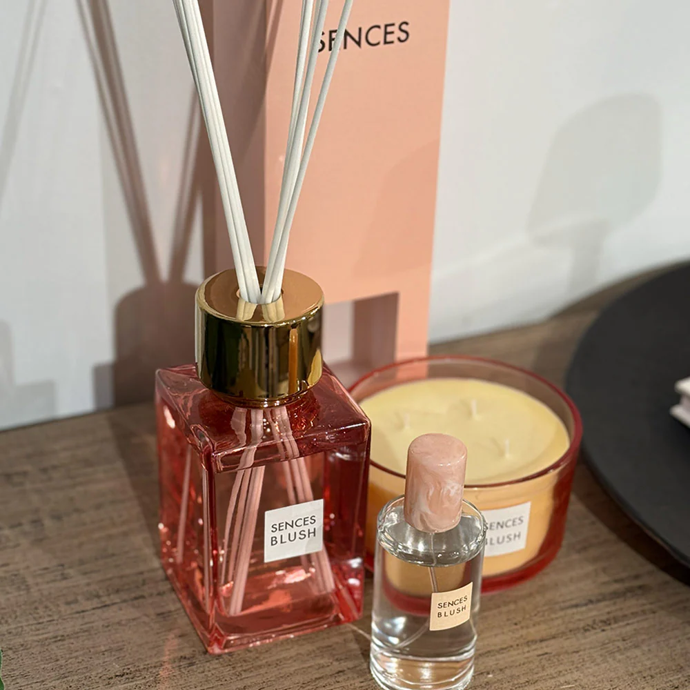 Sences Blush Candle - Image 5