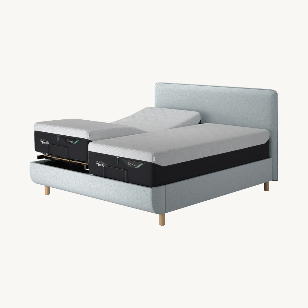 TEMPUR® Arc Adjustable Bed with Form Headboard - Image 15