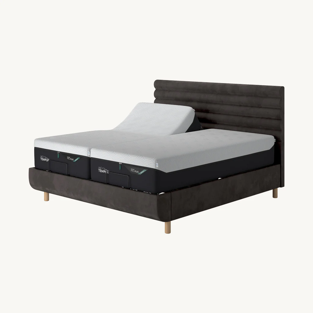 TEMPUR® Arc Adjustable Bed with Vectra Headboard - Image 10