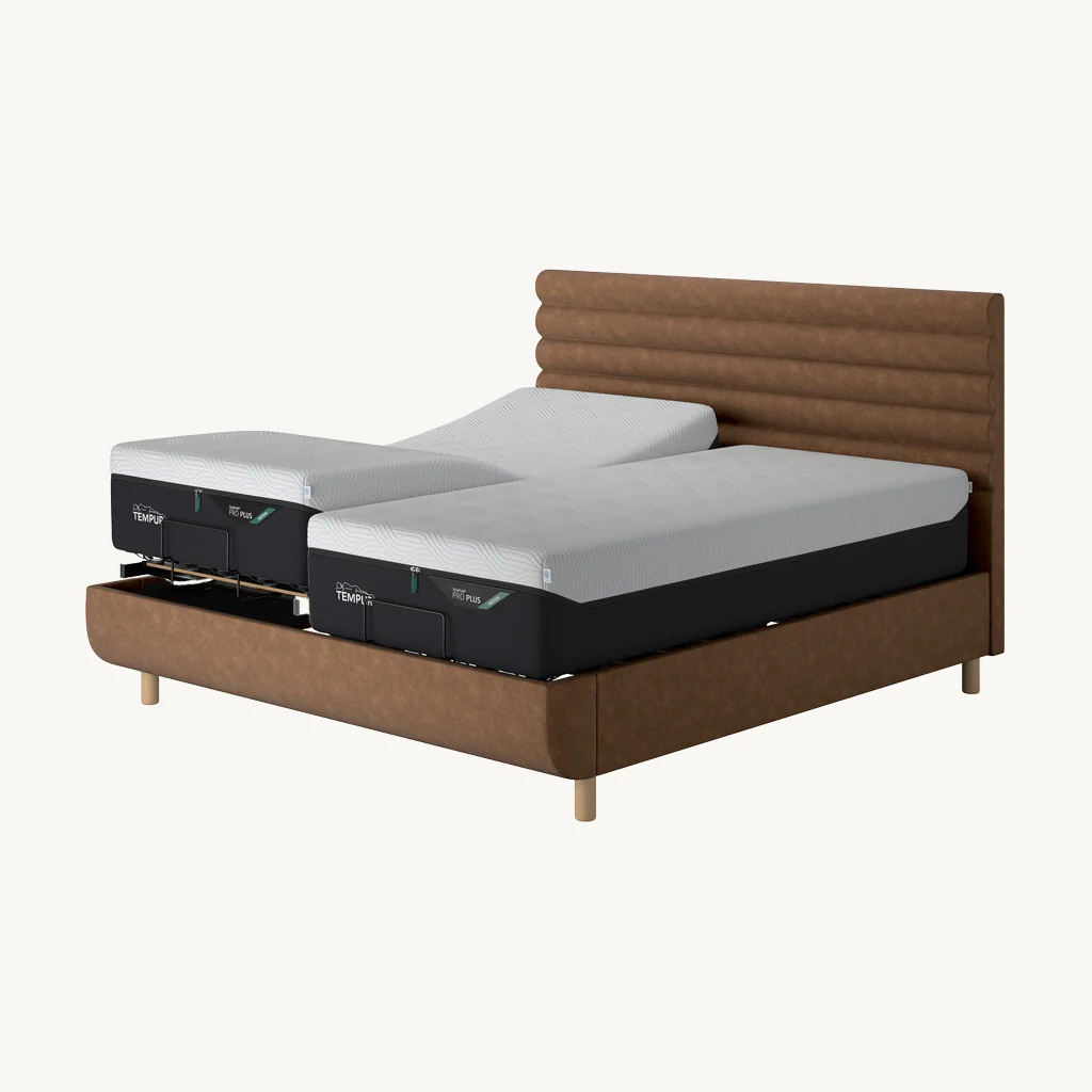 TEMPUR® Arc Adjustable Bed with Vectra Headboard - Image 3