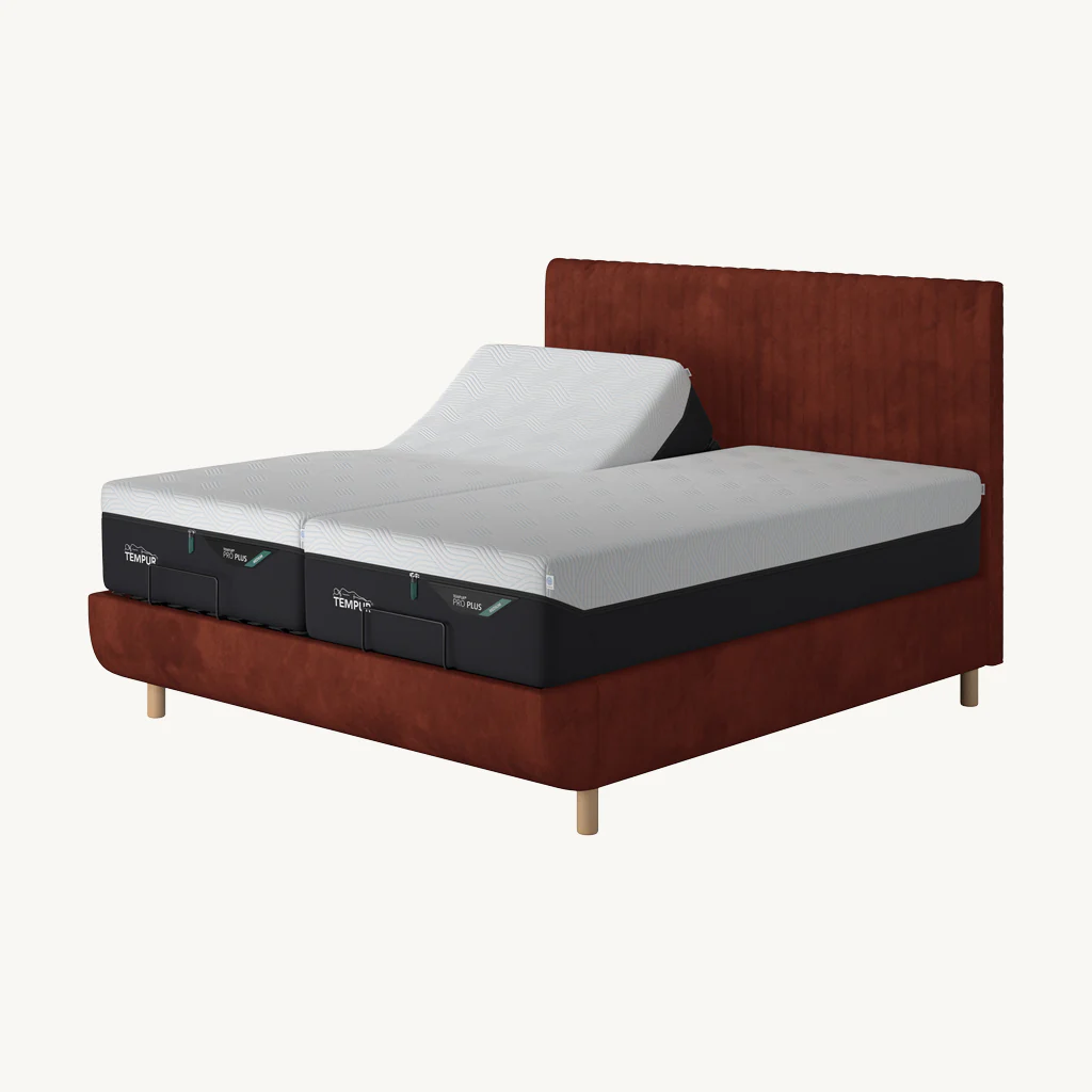 TEMPUR® Arc Adjustable Bed with Vertical Headboard - Image 8