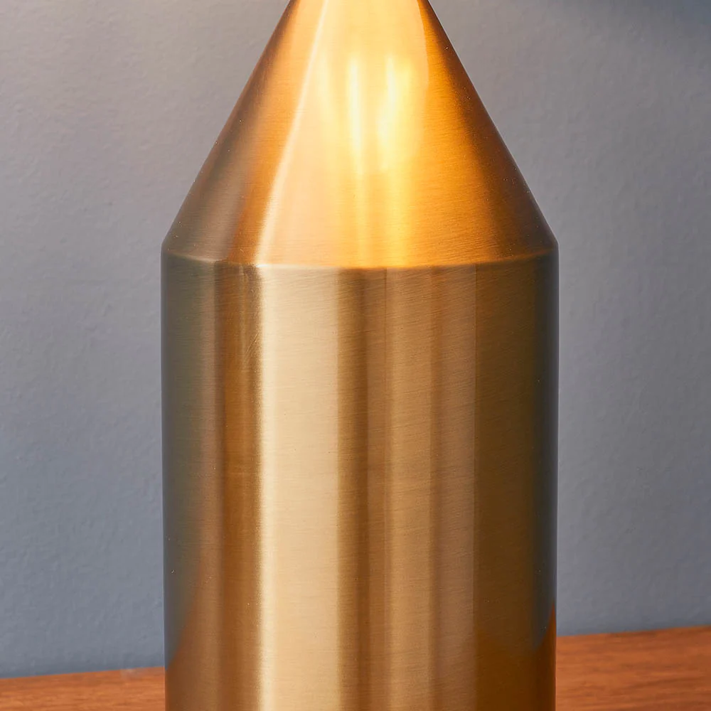 Tyra Table Lamp - Image 4