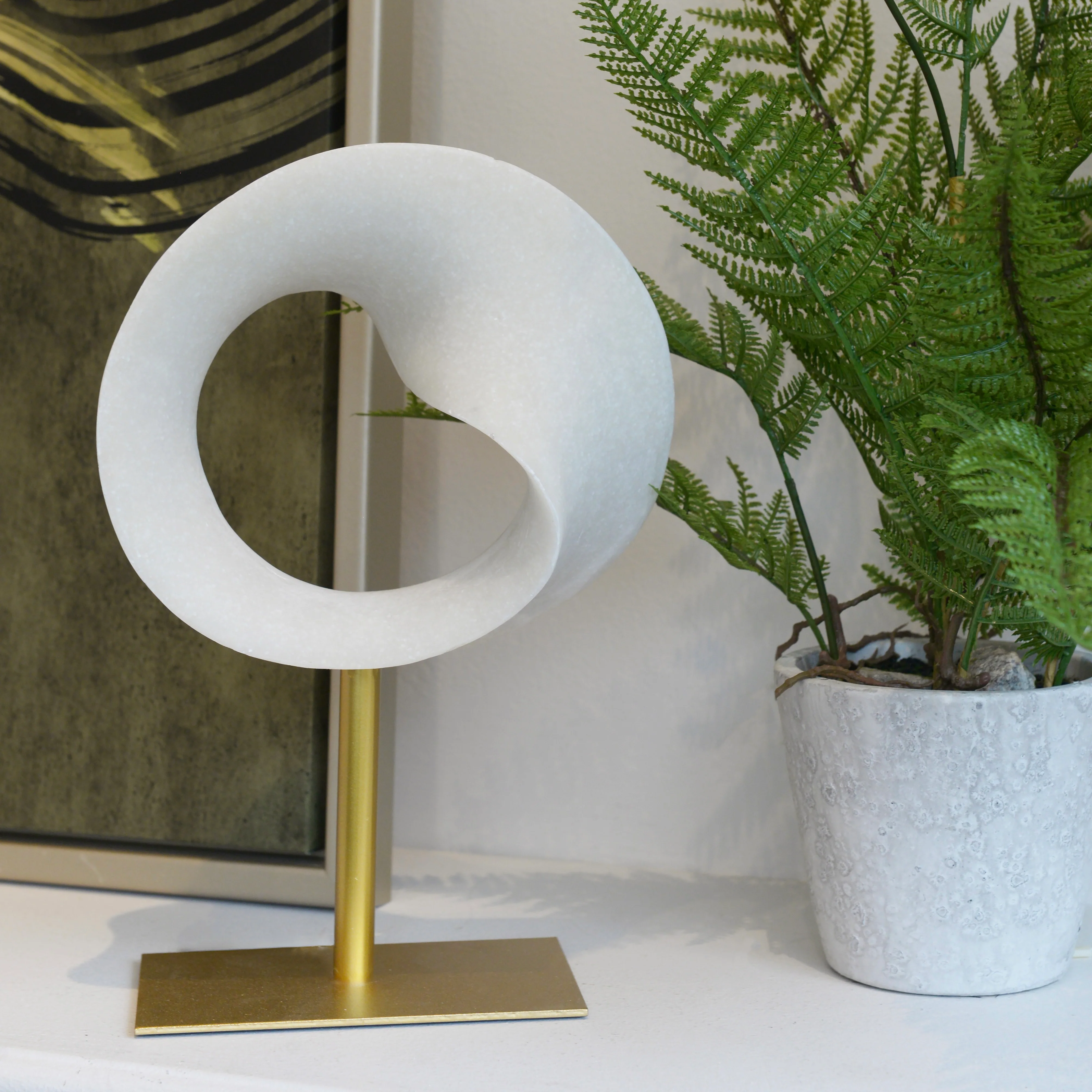 White Resin Twisted Hoop Ornament - Image 3