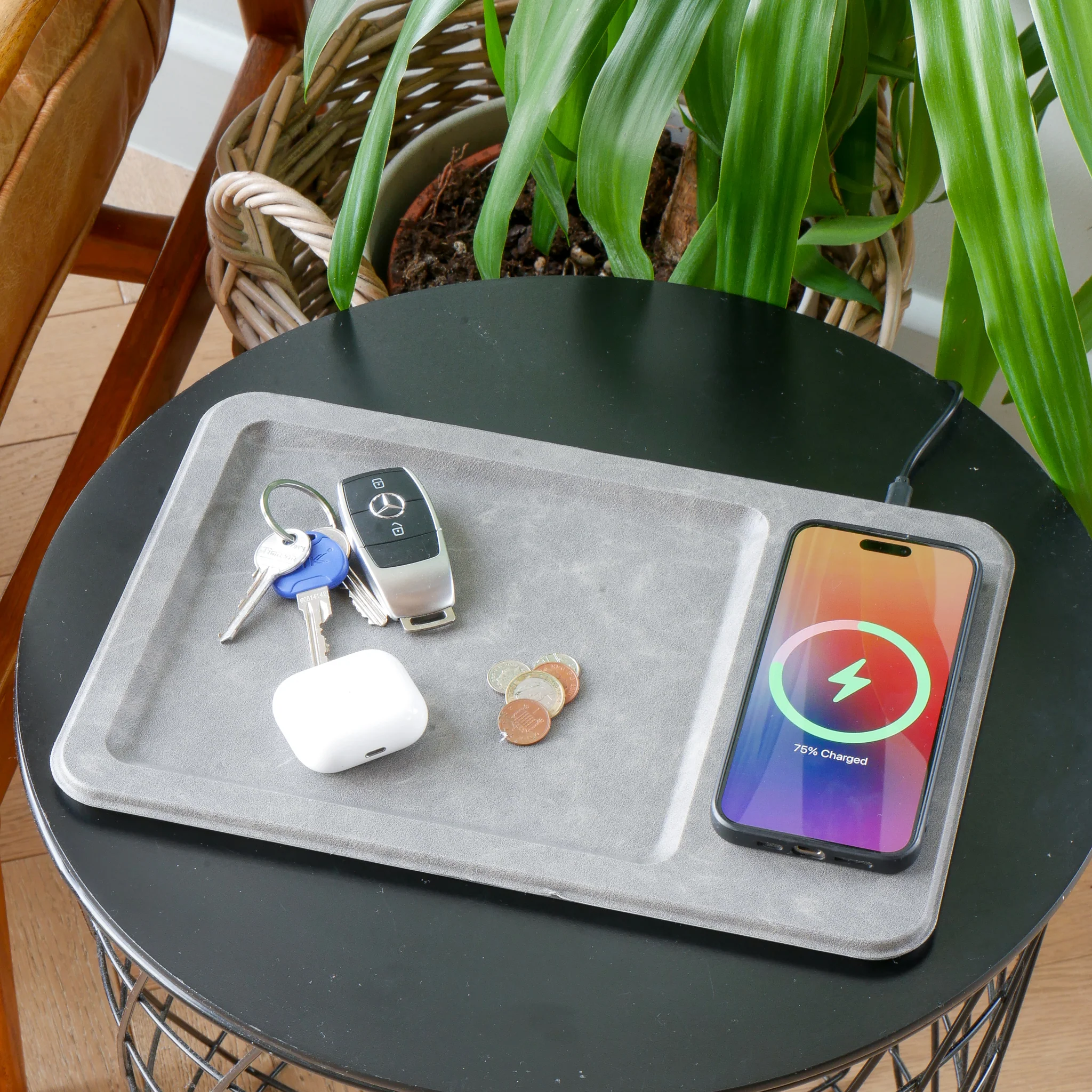 Wireless Charging Tray - Image 10