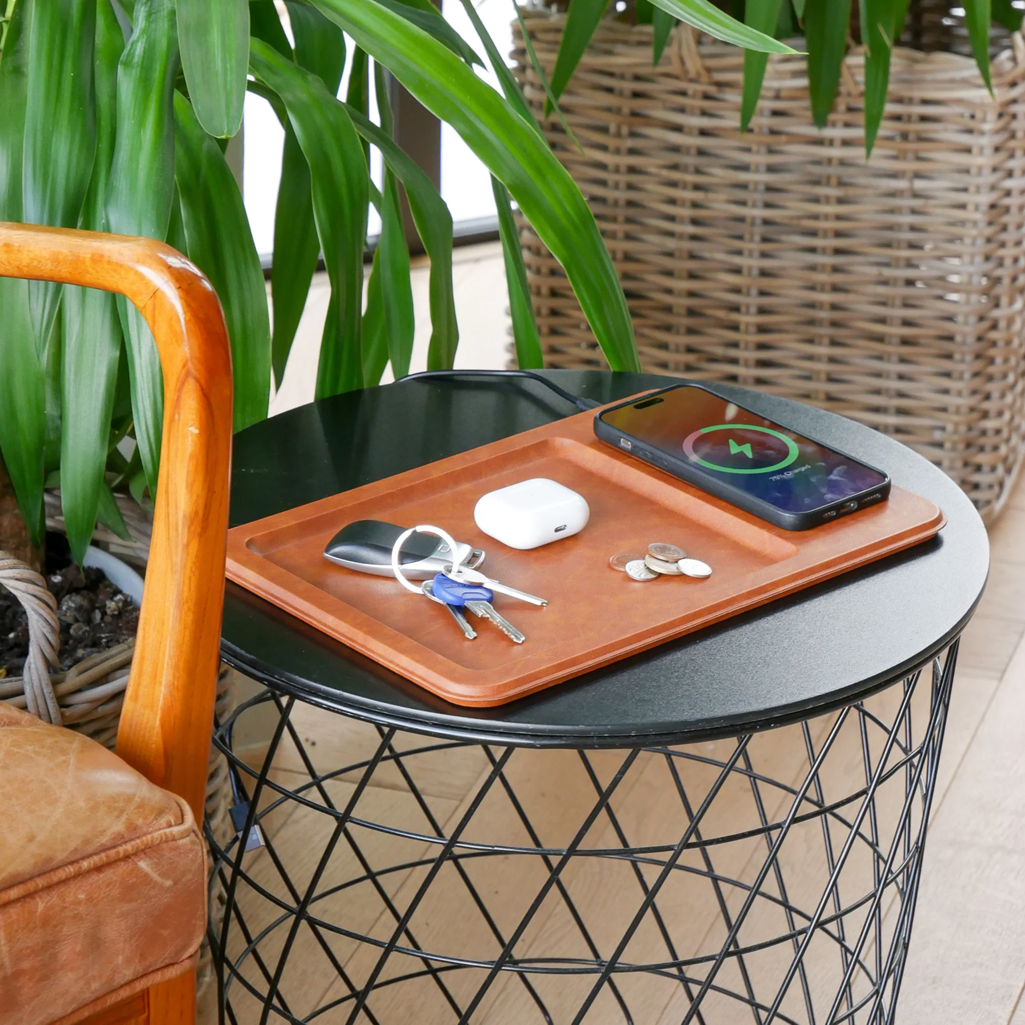 Wireless Charging Tray - Image 9