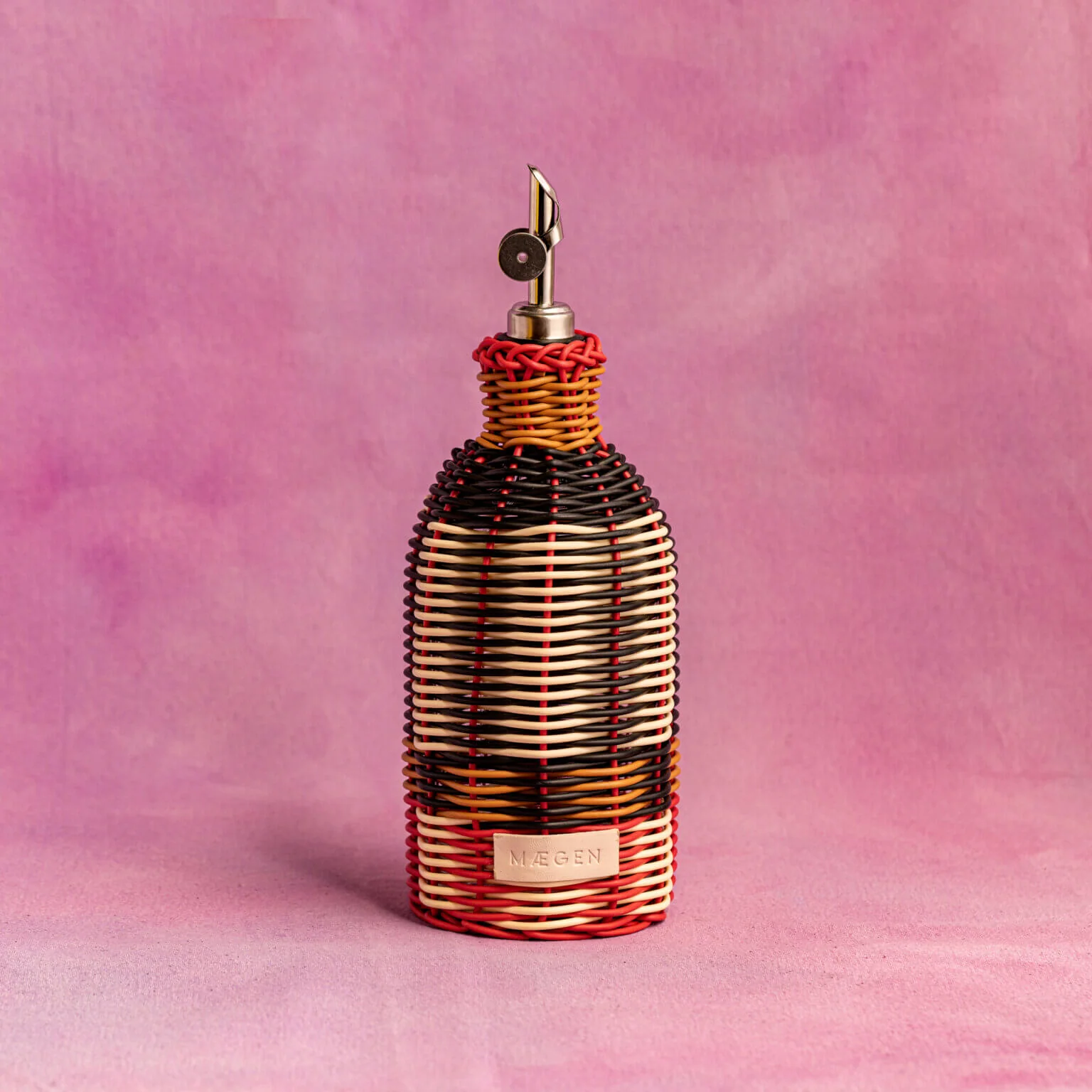 Woven Oil Pourer - Image 5